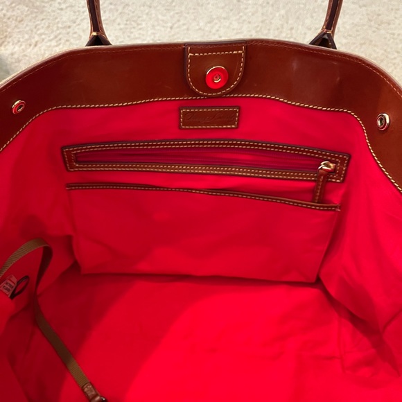 Dooney & Bourke Tote - Picture 3 of 8